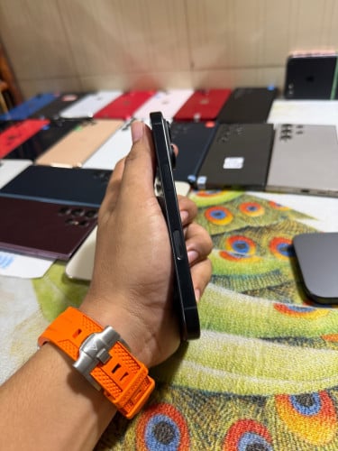 iPhone 16 pro 128G សំណុំសុីនណែន 570$