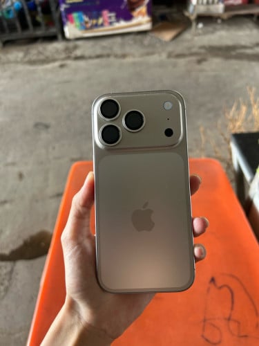 iPhone 16 Pro Sim2