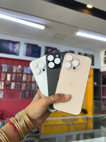 iPhone 16pro 128G LL/A 739$