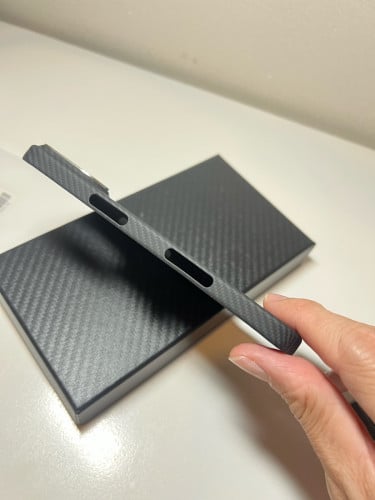 (Special 50% off) iPhone 17 : Carbon Fire Case