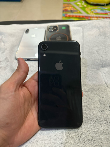 iPhone XR