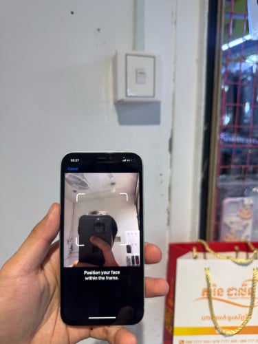 iPhone12 128G