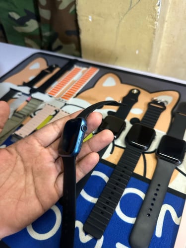 Iwatch s7 45mm ពណ៌  blue