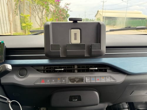 JAC EV car