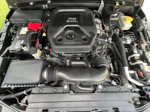 Jeep WRANGLER 2018 SportS 2018 ពណ៍ខ្មៅ ក្រដាស់ពន្ធ ឡានស្អាត់អត់បុកប៉ះ