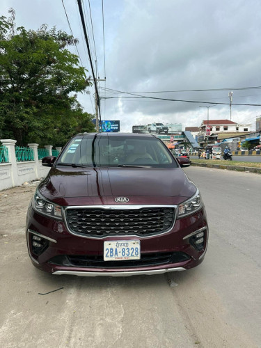 KIA Carnival 2019 Full Option ឡានខ្លាញ់គោមួយទឹករបស់ក្រុមហ៊ុន KIA Cambodia