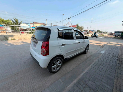 Kia morning 011 ម៉ាញ៉ែតMV