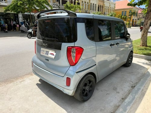 KIA RAY 2013 Full Option ឡាននៅថ្មី, ស៊ីនមួយជុំ