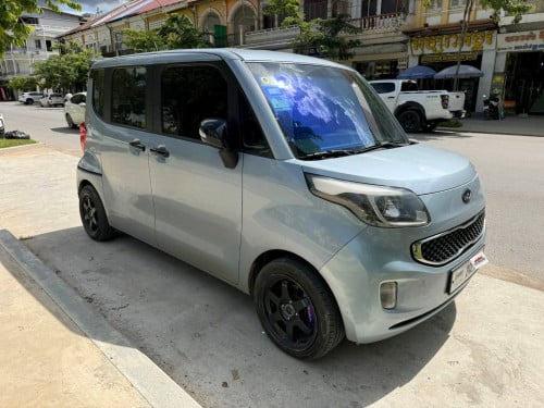 KIA RAY 2013 Full Option ឡាននៅថ្មី, ស៊ីនមួយជុំ