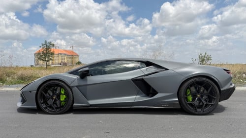 Lamborghini Aventador