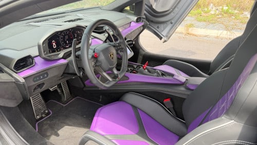 Lamborghini Aventador