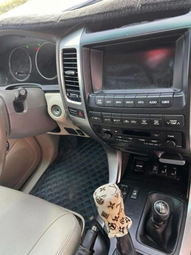 Land Cruiser PRADO 04 V4 P2 Auto កាប់ពីតាសអេមឡាស់