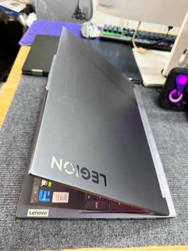 Lenovo legion Slim 5