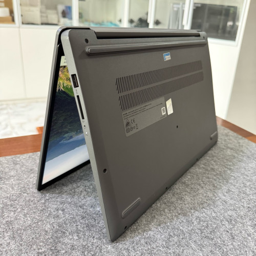 Lenovo Slim 3 15IRH8 2024 CPU i7 ជំនាន់13th | 16GB DDR5 | 512GB M.2 មានធានា 3 ខែ