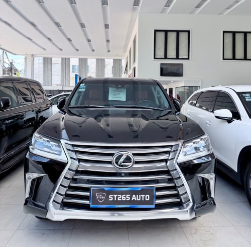 Lexus 570 016  Super Sport
