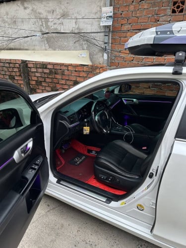 Lexus CT 200h ឆ្នាំ2012 up 2020 ម្ចាស់ដើមទី1 ពូកស្បែកសុីន