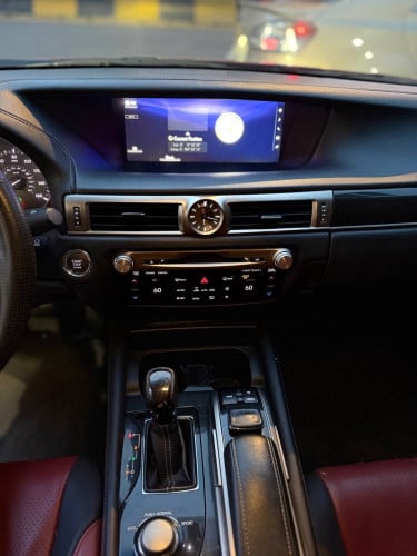Lexus GS200T 2016 FSport Full ឡានម្ចាស់ដើម ម៉ាសុីនប្រអប់លេខនៅអែម