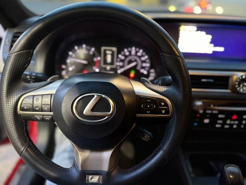 Lexus GS200T 2016 FSport Full ឡានម្ចាស់ដើម ម៉ាសុីនប្រអប់លេខនៅអែម