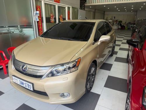 Lexus HS250H Full Premium គុជ ភ្លោះ បាញ់ទឹក ឡានស្អាត ម្ចាស់ដើម សុីមាំងសុីន អាគុយ ABS នៅ ស្រនុំ