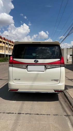 Lexus LM300H 2021 4set Vip