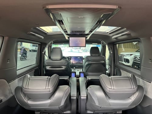 Lexus lm350h 2024 7seat full option សុី1ជុំថ្មីដូចខ្លាញ់គោ