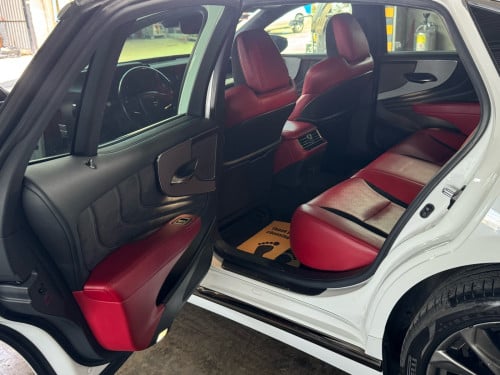 Lexus LS500 F-Sport Full Options គីឡូតិច ថ្នាំហ្សុីនមួយជុំ • ឆ្នាំផលិត : 2018