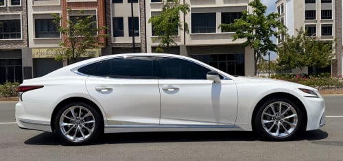Lexus LS500 full 2018