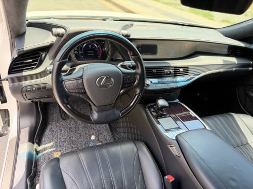 Lexus LS500 full 2018