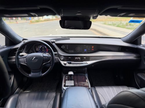 Lexus LS500 full 2018