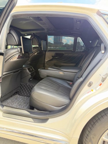 Lexus LS500 full 2018