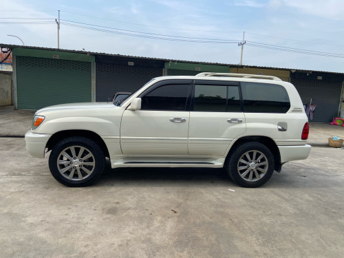 LEXUS LX470 1999 V8 P2 សាំង+ហ្គាស