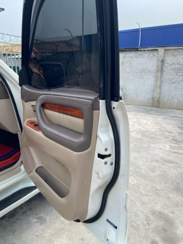 LEXUS LX470 1999 V8 P2 សាំង+ហ្គាស