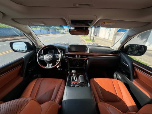 Lexus LX570 2018 SuperSport Arab Fulloptuon
