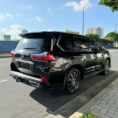 Lexus LX570 2018 SuperSport Arab Fulloptuon