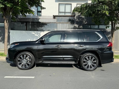 Lexus LX570 2018 SuperSport Arab Fulloptuon