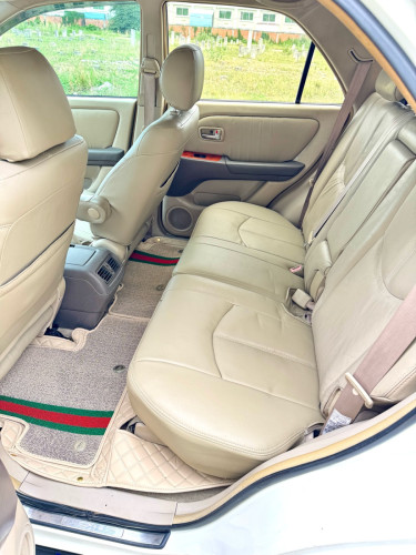 Lexus Rx 300 02
