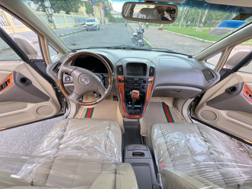 LEXUS RX300 ឆ្នាំ2001 ប៉ុង1