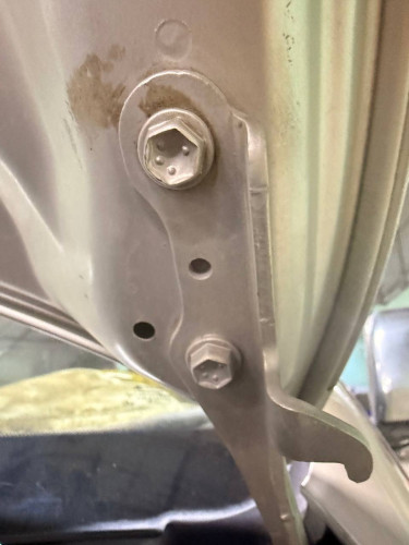 LEXUS RX330 2004 H-FULL ប៉ុងមួយ ពណ៌មាស ប្រភេទឡានមូលសានុំស្រីន ថ្មីខ្លាំង