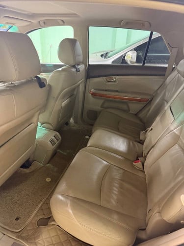 LEXUS RX330 2004 H-FULL ប៉ុងមួយ ពណ៌មាស ប្រភេទឡានមូលសានុំស្រីន ថ្មីខ្លាំង