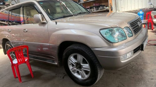 LX 470 99 ម្ចាស់ដើម