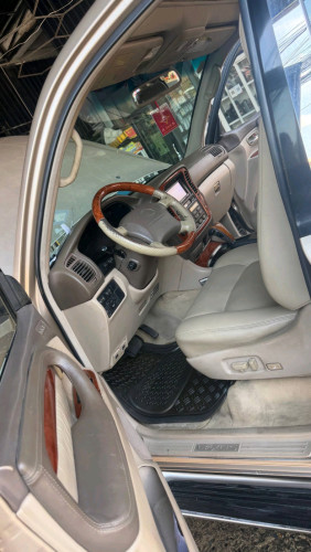 LX 470 99 ម្ចាស់ដើម