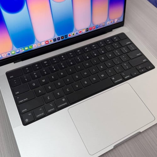 MacBook Pro M4 Max, 36GB, 1TB Condition 99% (Use Like new)