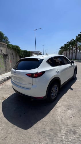 Mazda CX5 2018 ក្រដាស់ពន្ធ