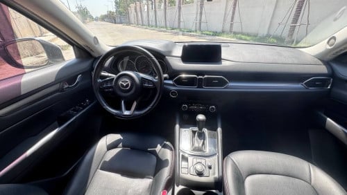 Mazda CX5 2018 ក្រដាស់ពន្ធ