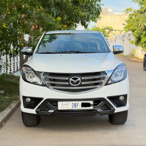 Mazda thunder 020 full option