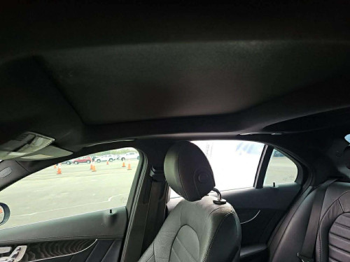 Mercedes Benz C300 AMG គុជ 2 Top option បើកទូរខែ 06 នេះហើយ