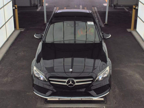 Mercedes Benz C300 AMG គុជ 2 Top option បើកទូរខែ 06 នេះហើយ