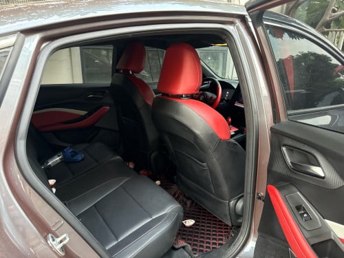 MG GT 2025 26800$​ ស្លាខលេខខ្ពស់2CH