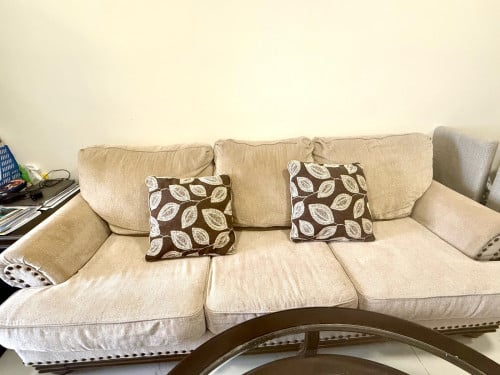 Modern 3-Seater Sofa with Round Glass Coffee Table Set for Sale!
