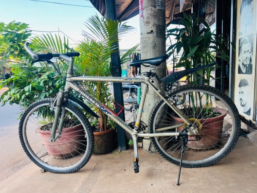 MountainCat second hand bike